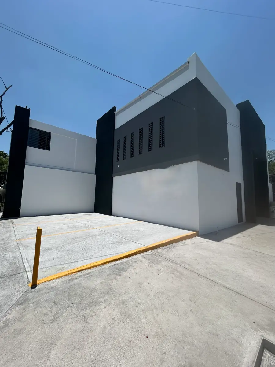 Bodega en renta en Garza Cantu, San Nicolás de los Garza — foto 1 de 14