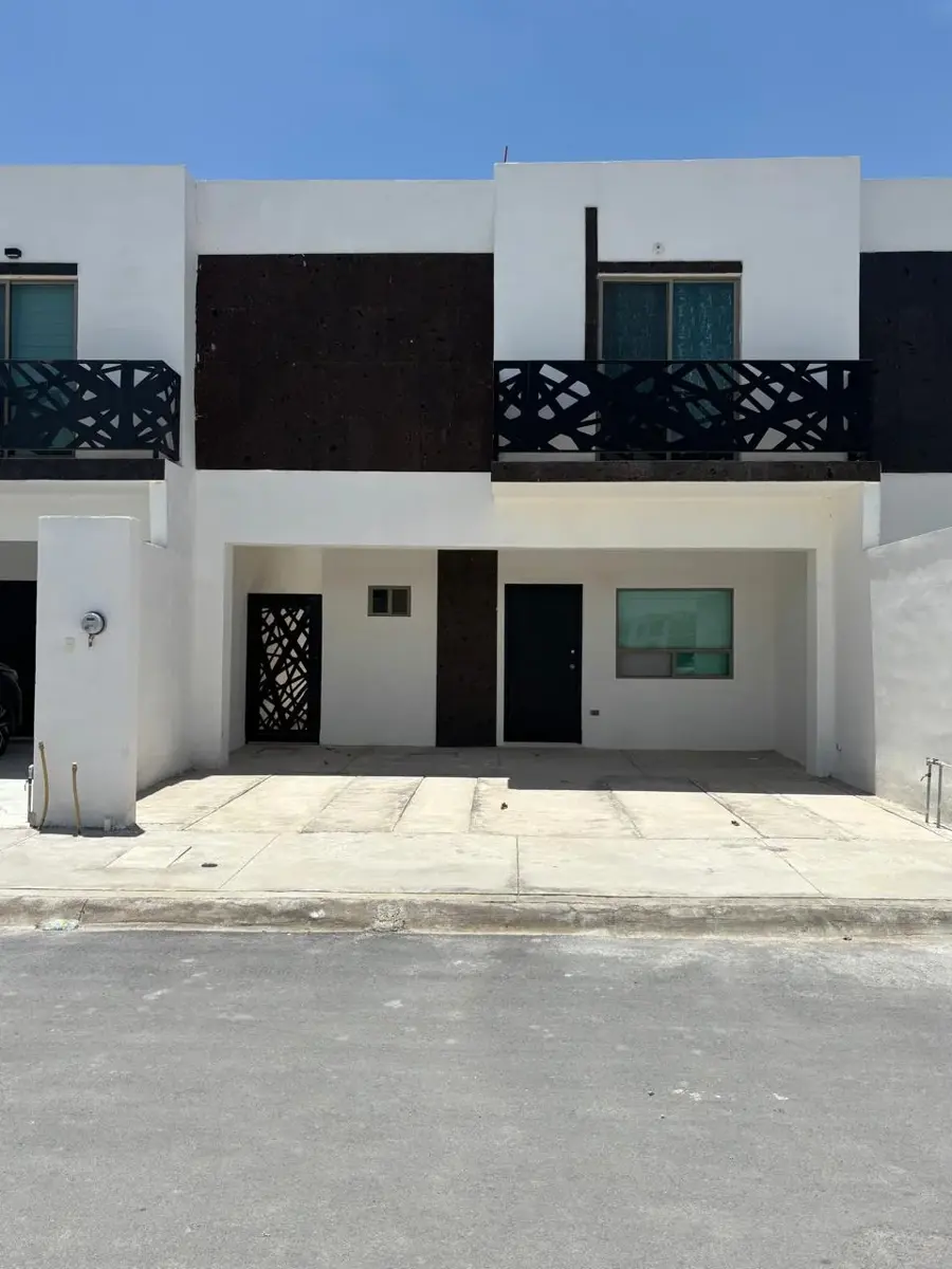 Casa en venta en Rincón San José, Torreón — foto 1 de 15