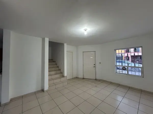 Casa en renta en Hacienda San Rafael, Saltillo — foto 3 de 18