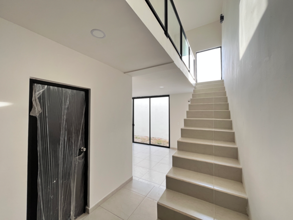 Casa en venta en Leandro Valle, Mérida — foto 3 de 39