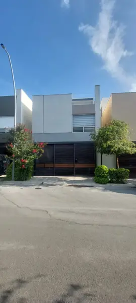 Casa en renta en Montenova, García — foto 3 de 16