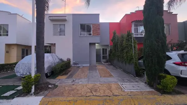 Casa en venta en Vista Sur Residencial, Zapopan — foto 2 de 25