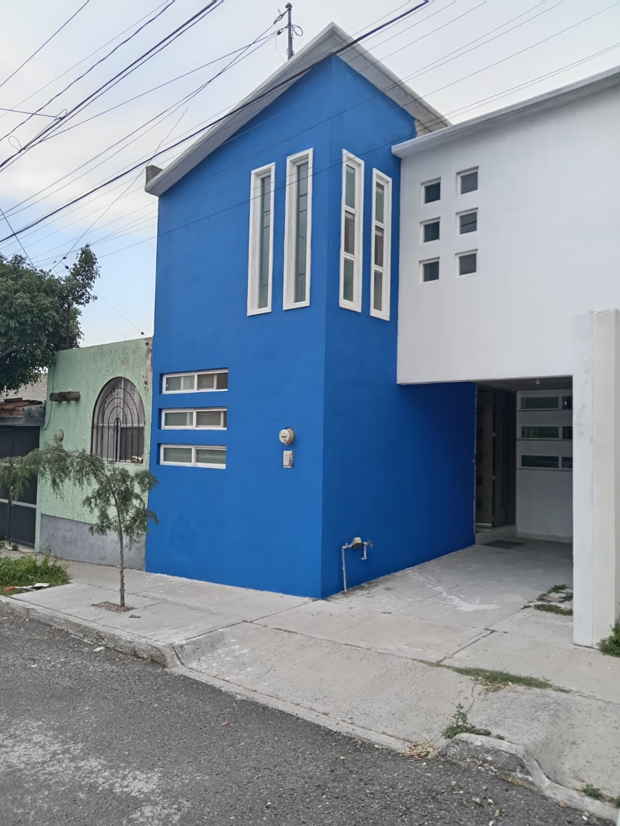 Casa en venta en Los Candiles, Corregidora — foto 1 de 26
