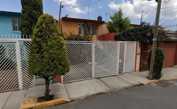 Casa en venta en Miguel Hidalgo, Tláhuac — foto 2 de 18