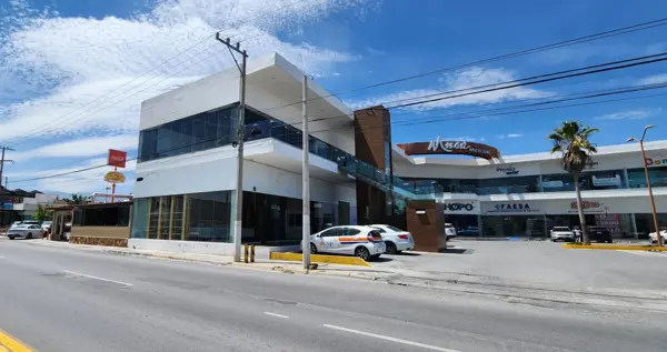 Local en renta en Los Pinos, Saltillo — foto 2 de 5