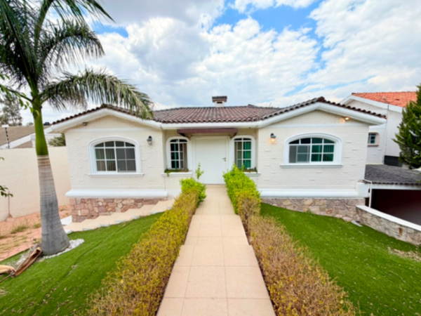 Casa en venta en Balcones del Campestre, León — foto 2 de 30