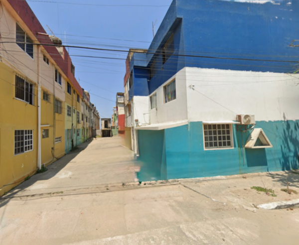 Oportunidad de departamento en remate en Coatzacoalcos, Playa Sol