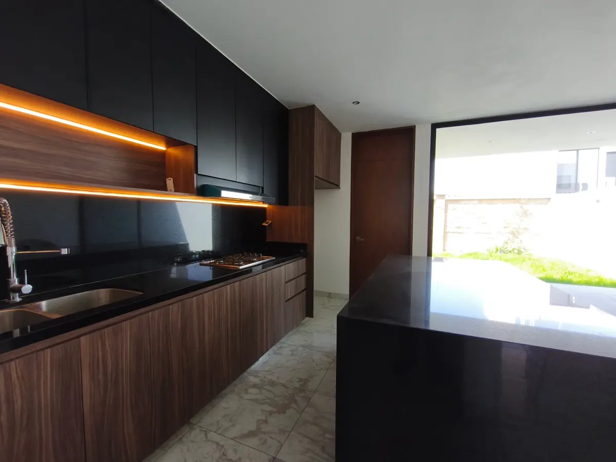 Casa en venta en Mayorca Residencial, León — foto 1 de 9