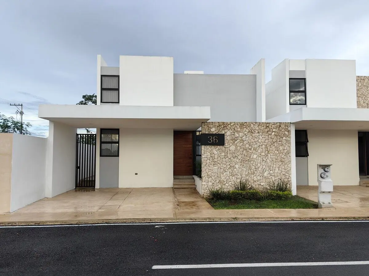 Casa en venta en Conkal, Conkal — foto 1 de 21