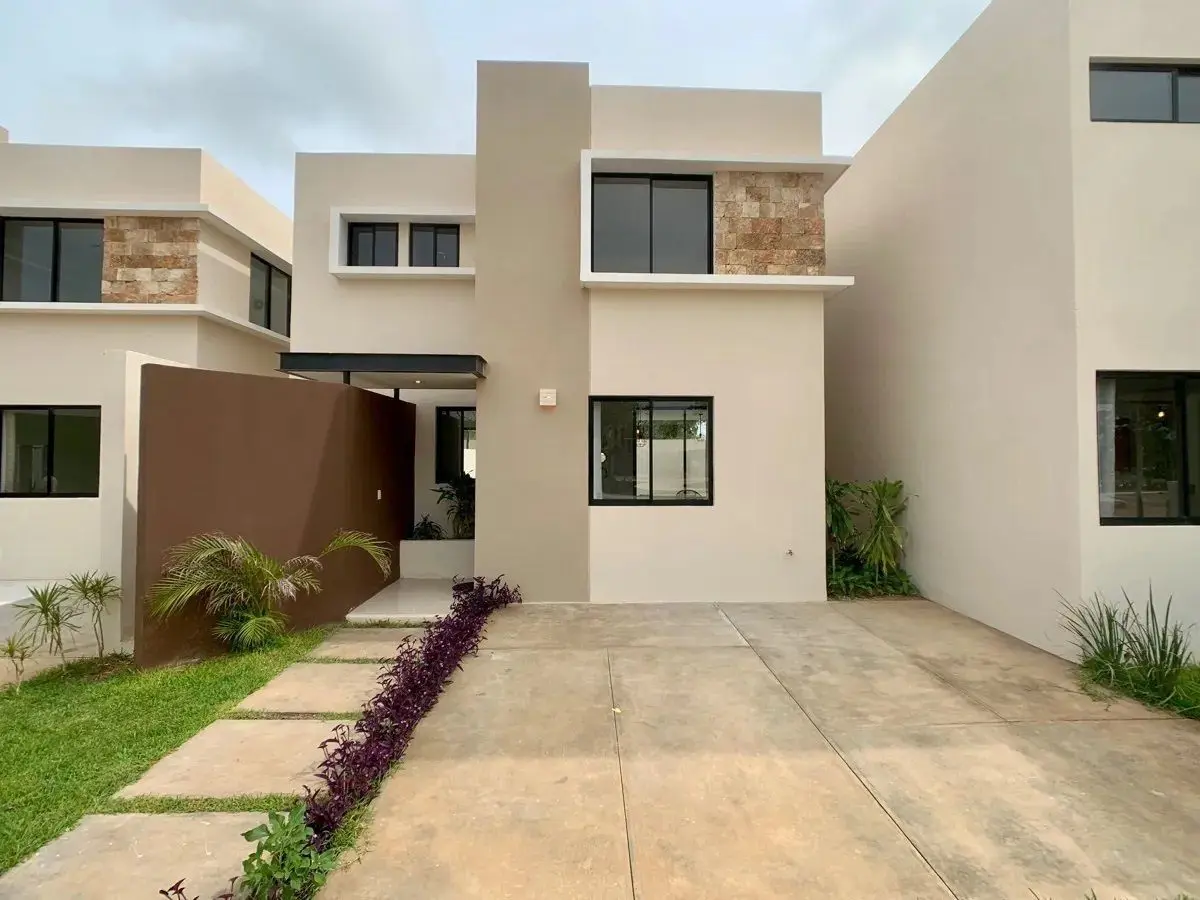 Casa en venta en Conkal, Conkal — foto 1 de 35