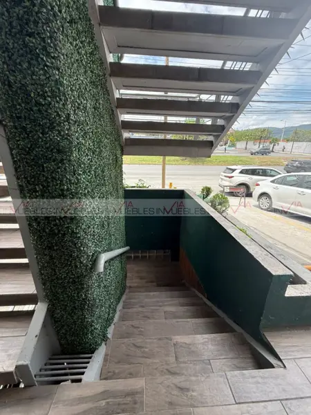 Local en renta en Residencial Raúl Rangel Frías, Monterrey — foto 3 de 12