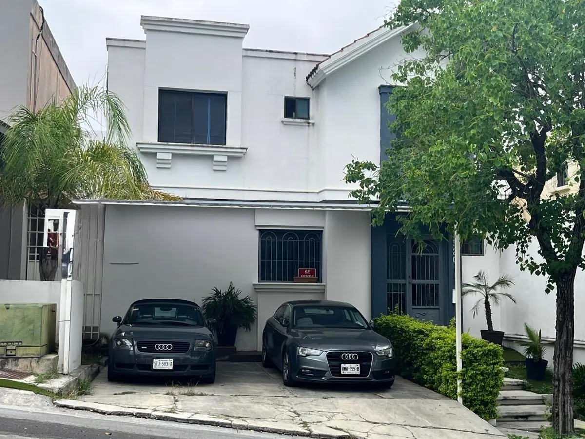 Casa en venta en Jardines del Paseo 2 Sector, Monterrey — foto 1 de 13