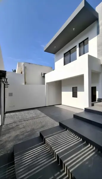 Casa en venta en Las Brisas, Monterrey — foto 2 de 24