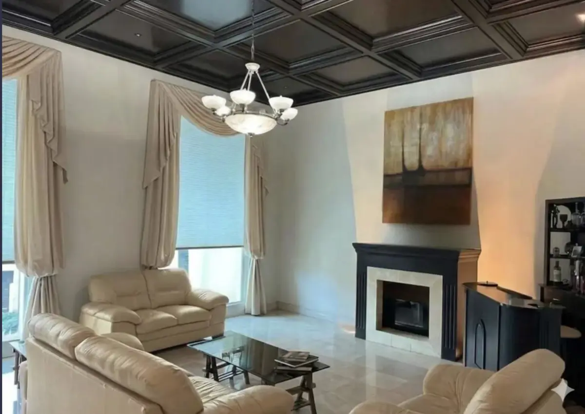 Casa en venta en Cumbres 5to Sector, Monterrey — foto 1 de 14