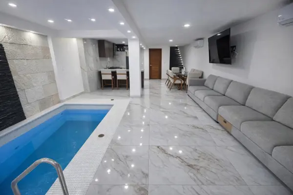 Casa en venta en Villas del Poniente, García — foto 2 de 10