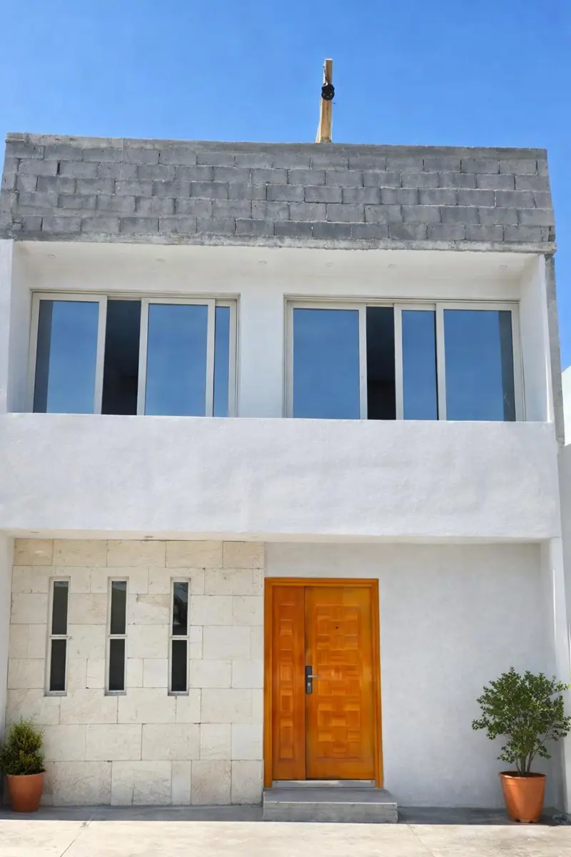 Casa en venta en Villas del Poniente, García — foto 1 de 10