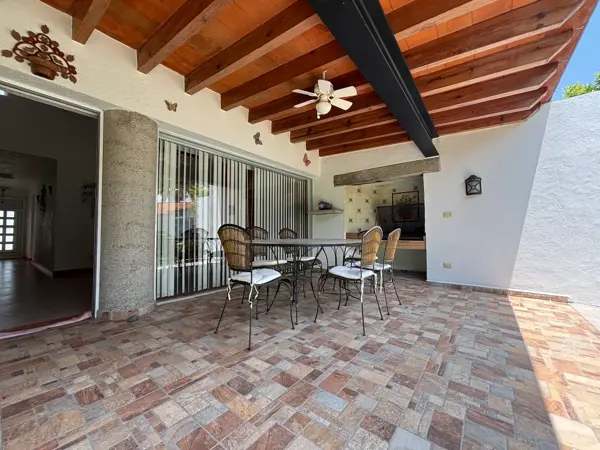 Casa en renta en Colinas de Santa Fe, Xochitepec — foto 3 de 23