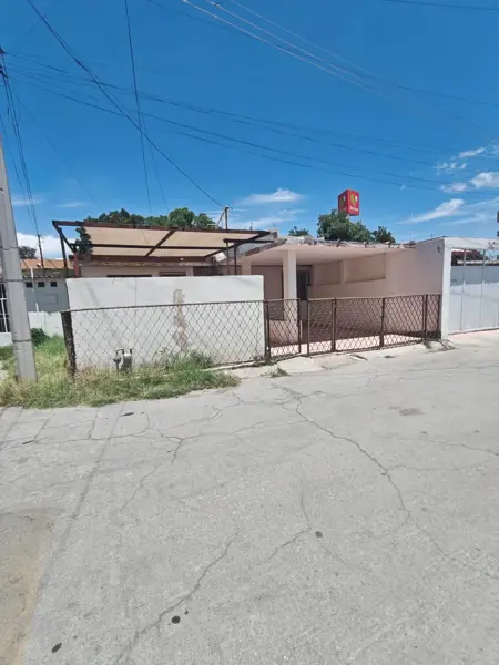 Casa en venta en FOVISSSTE Nueva los Ángeles, Torreón — foto 2 de 17