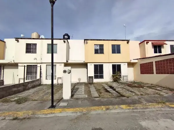 Casa en venta en Lomas del Manantial, Xochitepec — foto 2 de 8