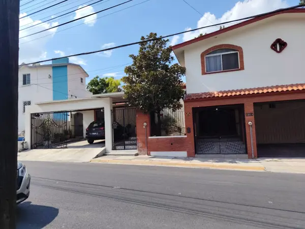 CASA VENTA COLINAS DE SAN JERONIMO CUMBRES MONTERREY N.L.