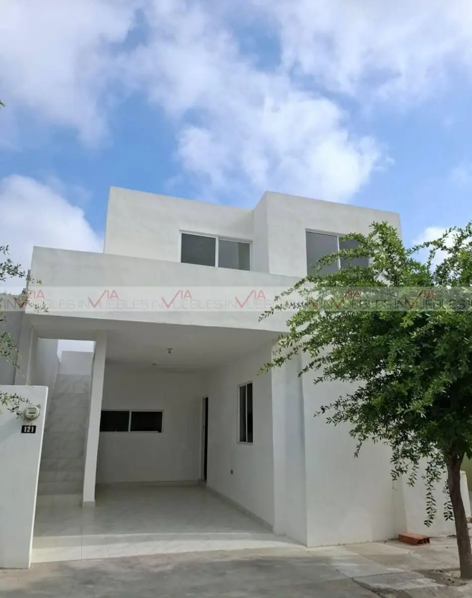 Casa en venta en Loma de la Paz, Apodaca — foto 1 de 12