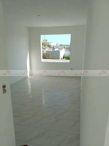 Casa en venta en Loma de la Paz, Apodaca — foto 3 de 12