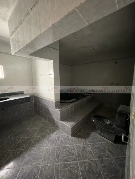 Casa en venta en Roble San Nicolas, San Nicolás de los Garza — foto 2 de 12
