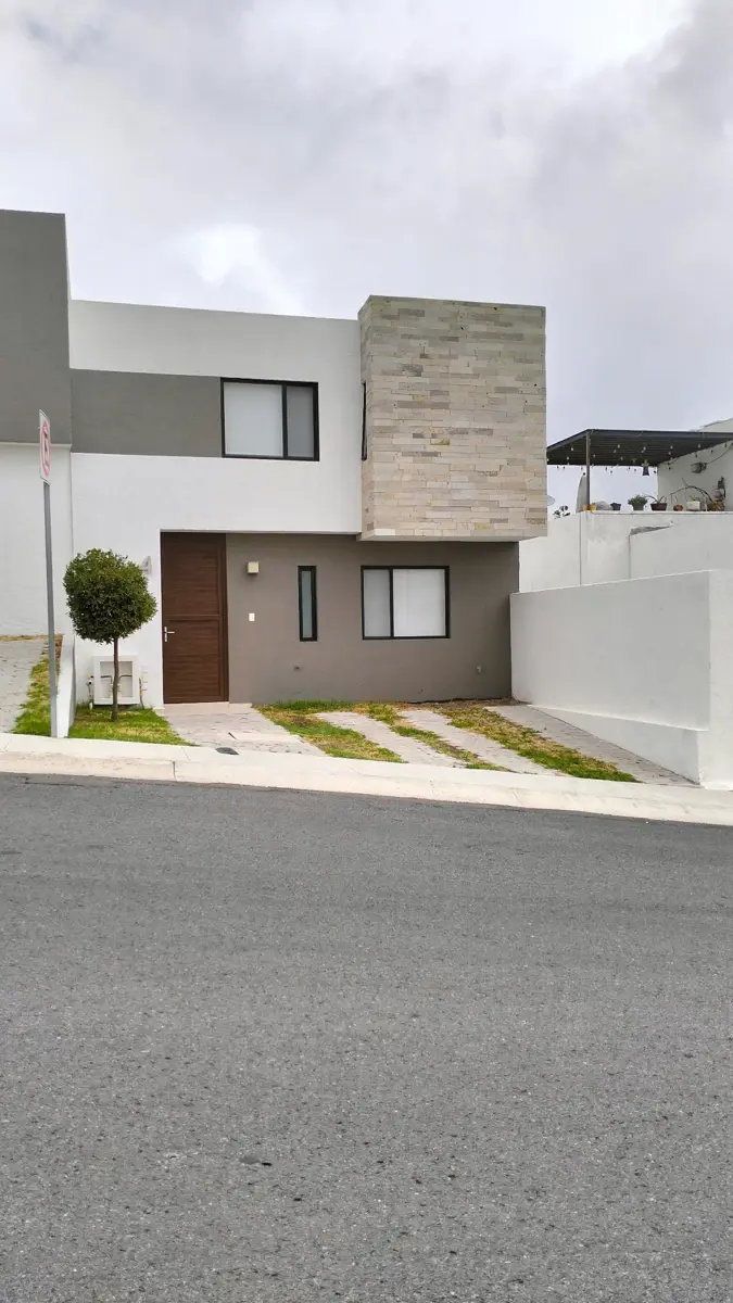 Casa en renta en Zibatá, El Marqués — foto 1 de 15