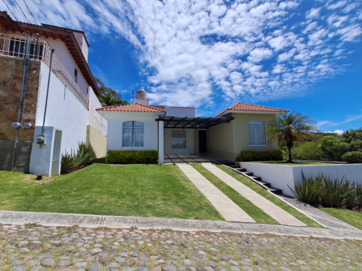 Casa en venta en Ixtapan de la Sal, Ixtapan de la Sal — foto 1 de 20