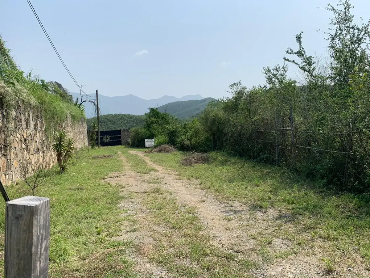 Terreno en venta en Campestre Los Cristales, Monterrey