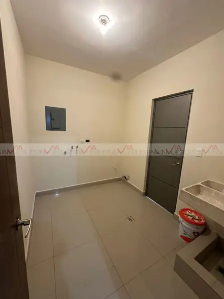 Casa en venta en Cumbres Elite Premier, García — foto 3 de 16