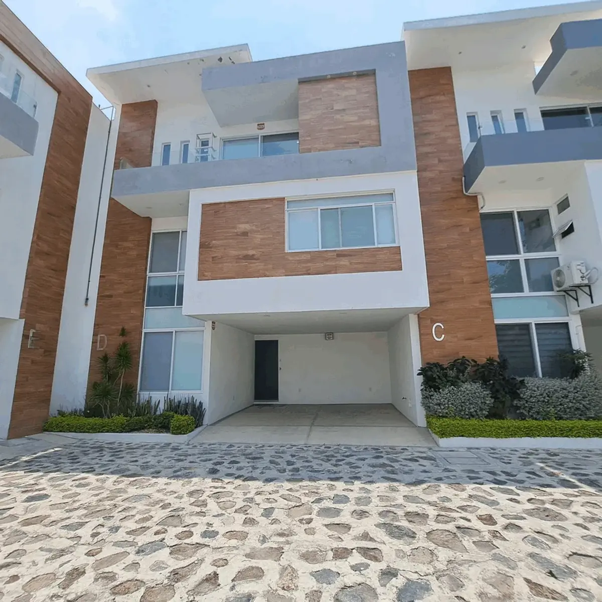 Casa en venta en Lomas de Trujillo, Emiliano Zapata — foto 1 de 15