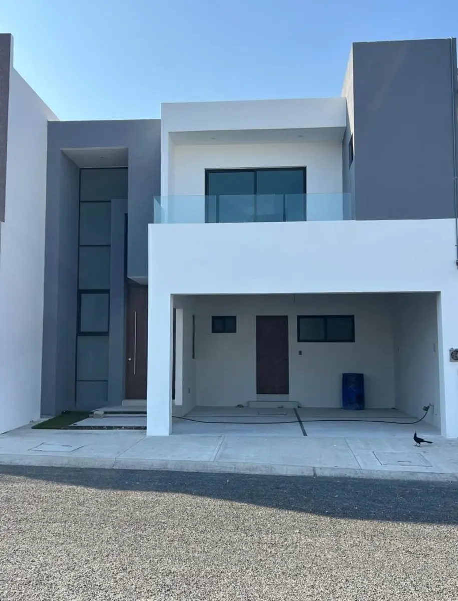 Casa en venta en Lomas de la Rioja, Alvarado — foto 1 de 27