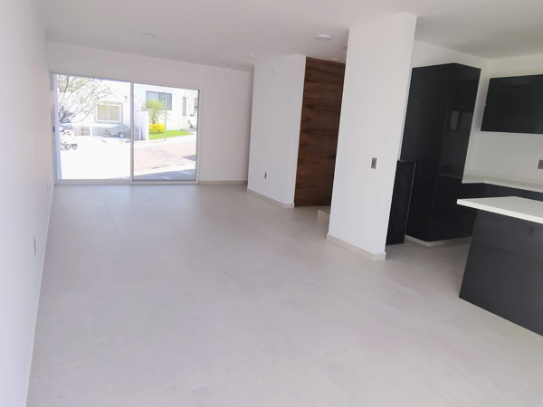 Casa en venta en Pedregal de Schoenstatt, Corregidora — foto 2 de 21
