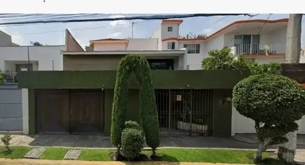 REMATE DE CASA EN ZONA NEZAHUALCOYOTL, EXCELENTE UBICACION, CALLE BOSQUES DE ASIA. FCC.