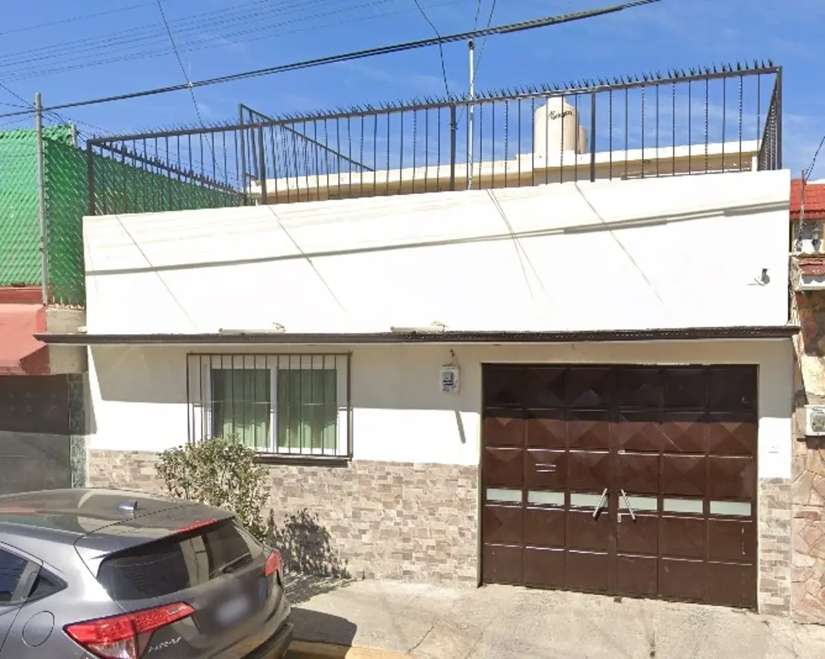 Casa en venta en El Coyol, Gustavo A. Madero — foto 1 de 17