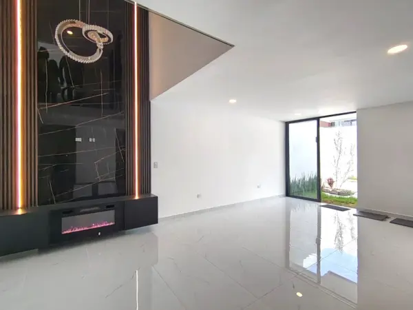 Casa en venta en Lomas de Angelópolis, Ocoyucan — foto 2 de 31