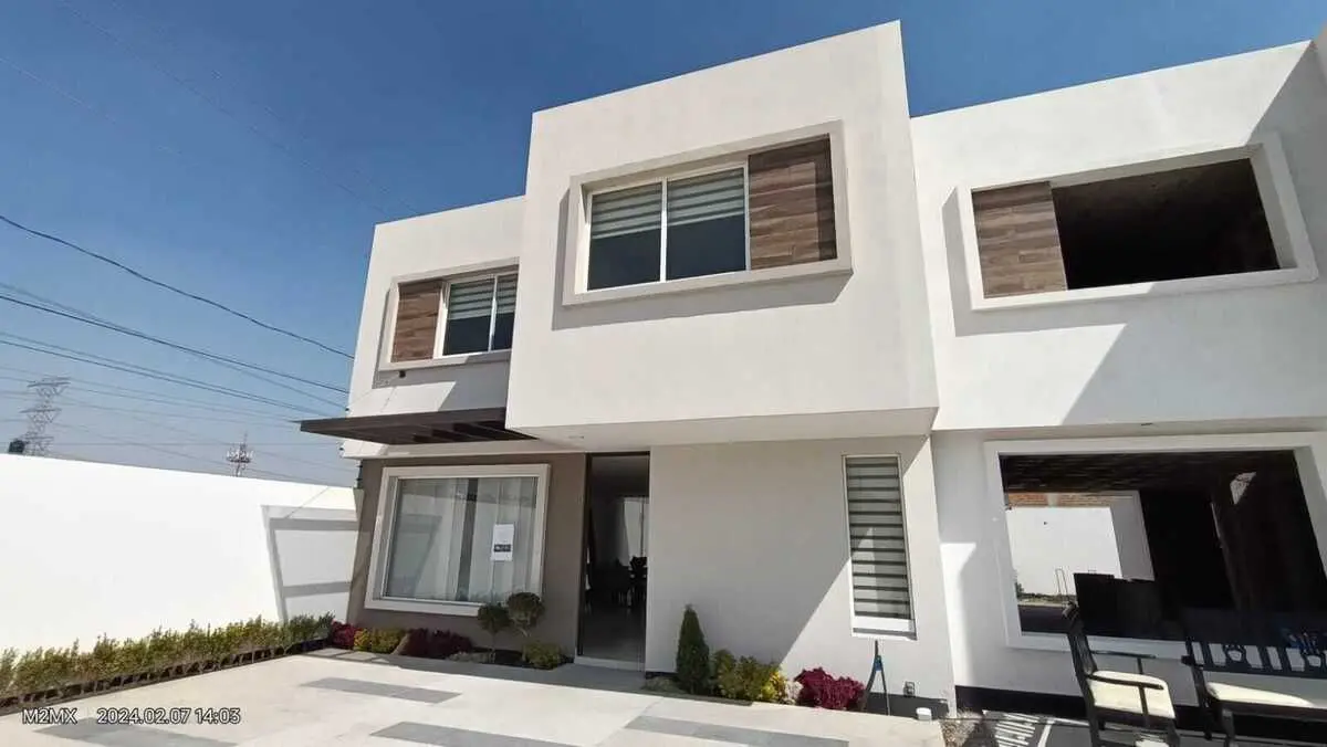 Casa en venta en San Salvador Tizatlalli, Metepec — foto 1 de 20