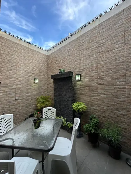 Casa en venta en Jardines de Andalucia, Guadalupe — foto 2 de 21