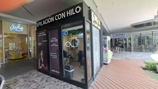 Renta de Isla en Centro Comercial San Pedro Garza Garcia