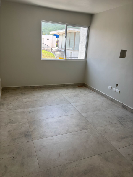 Casa en renta en Altavía, García — foto 3 de 43