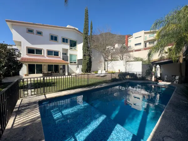 Casa en venta en Bosquencinos, Monterrey — foto 2 de 21