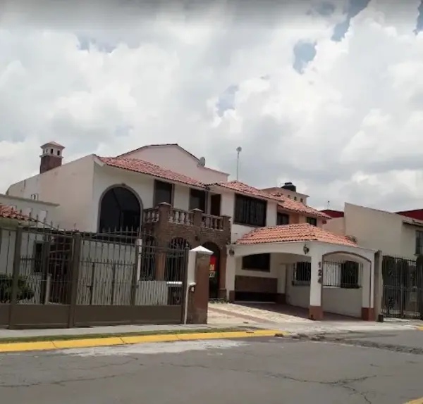 Casa en venta en San Mateo Otzacatipan, Toluca — foto 2 de 9