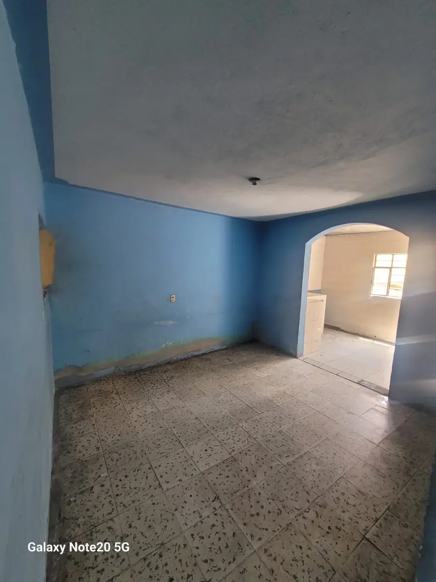Casa en venta en Poblado Ocolusen, Morelia — foto 1 de 25