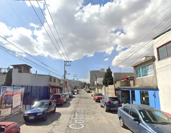 Casa en venta en San Lorenzo Tepaltitlán Centro, Toluca — foto 3 de 11
