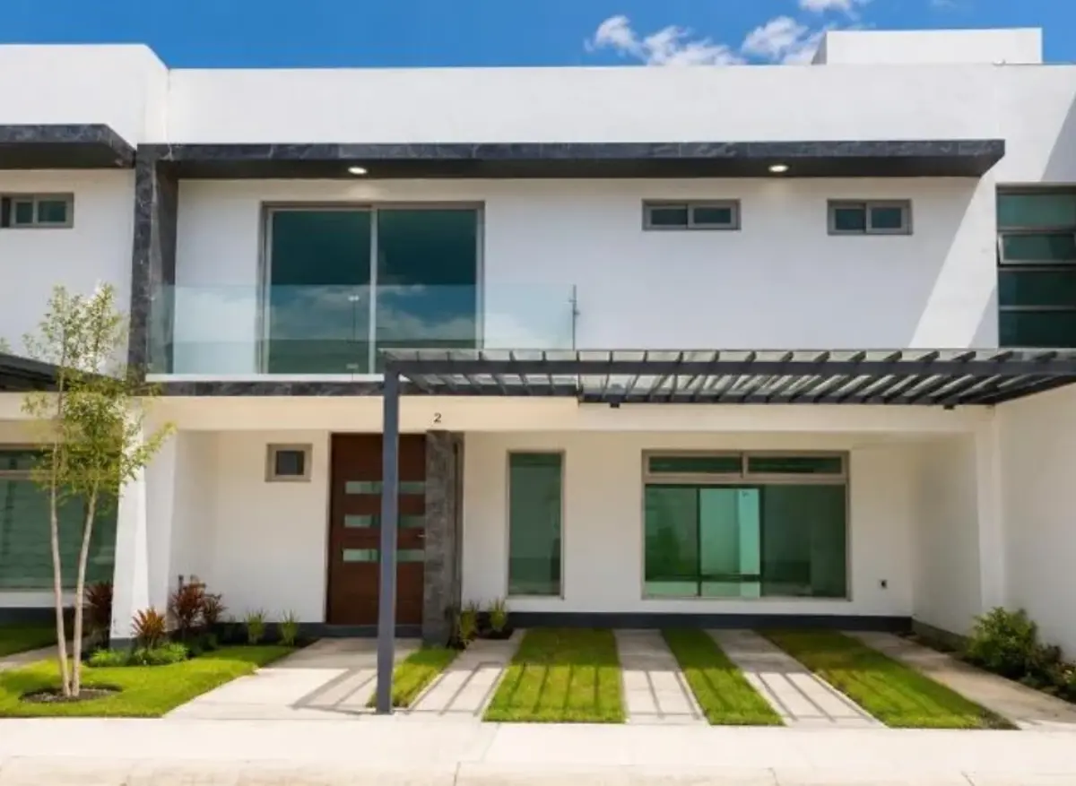 Casa en venta en San Lorenzo Tepaltitlán Centro, Toluca — foto 1 de 11
