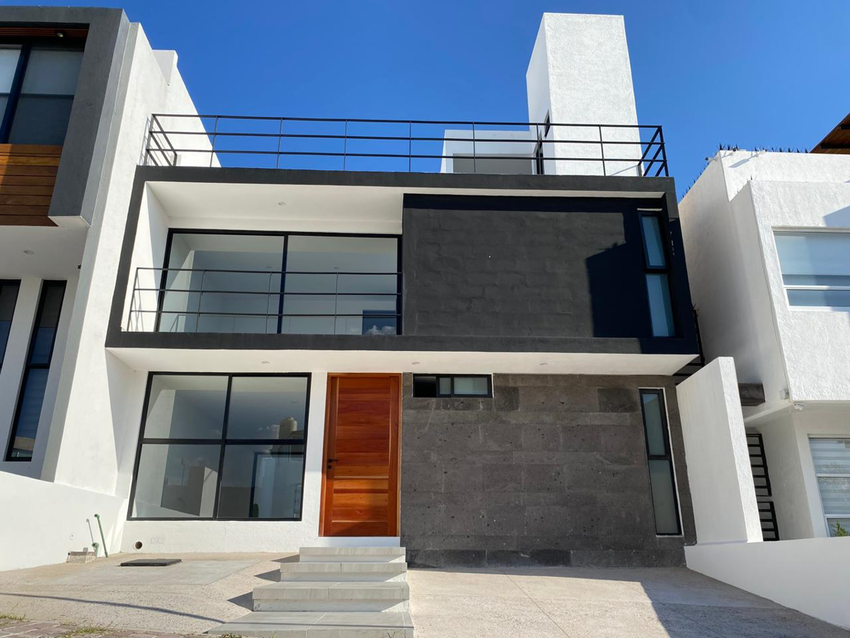 Casa en venta en Punta Esmeralda, Corregidora — foto 1 de 18