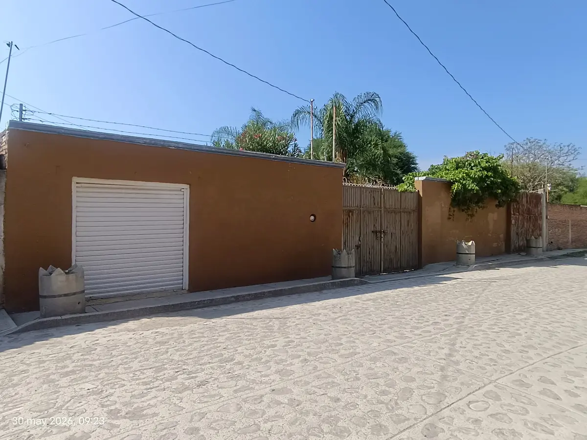 Bodega en renta en El Sauz Alto, Pedro Escobedo — foto 1 de 14