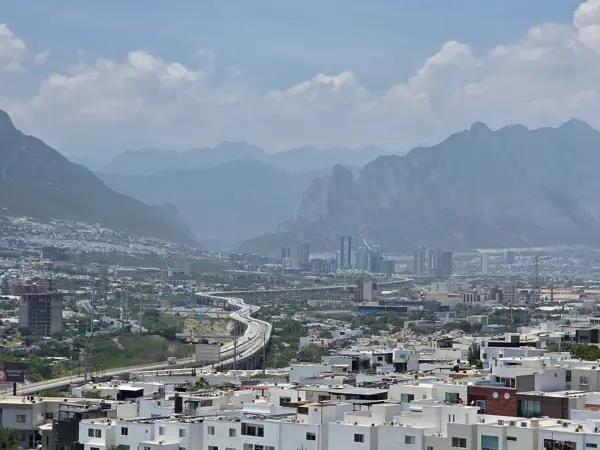 Casa en venta en Cumbres del Valle, Monterrey — foto 2 de 19