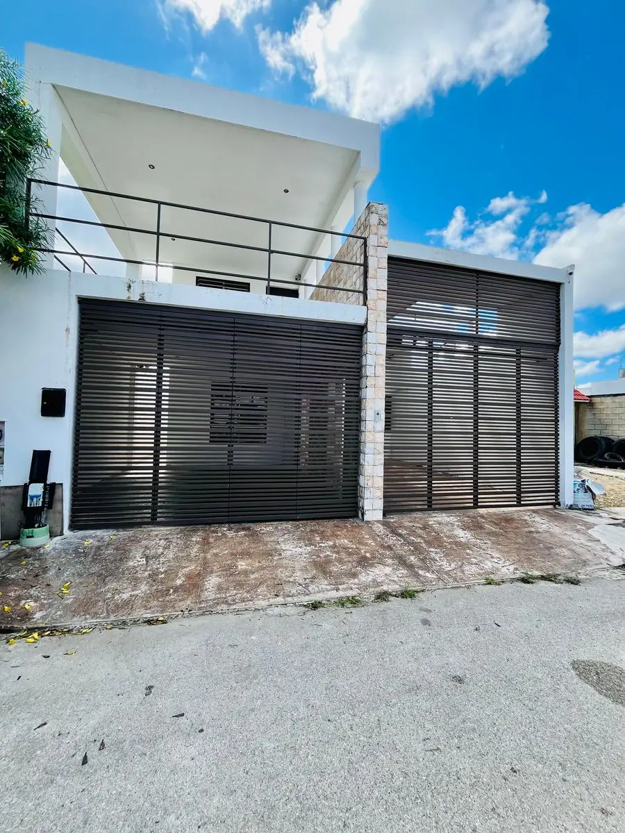 Casa en venta en Los Héroes, Mérida — foto 1 de 19